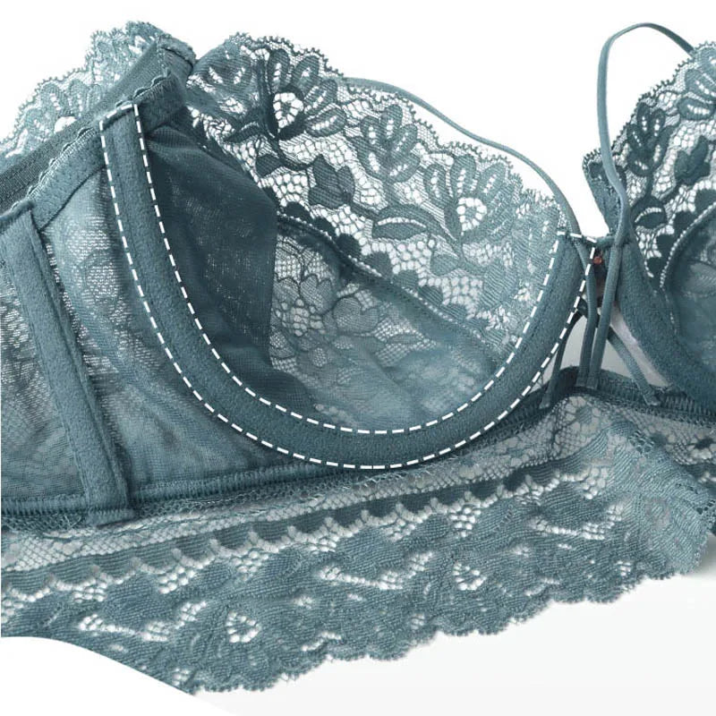 Bondage Chic — Push-Up Bra Set #7220