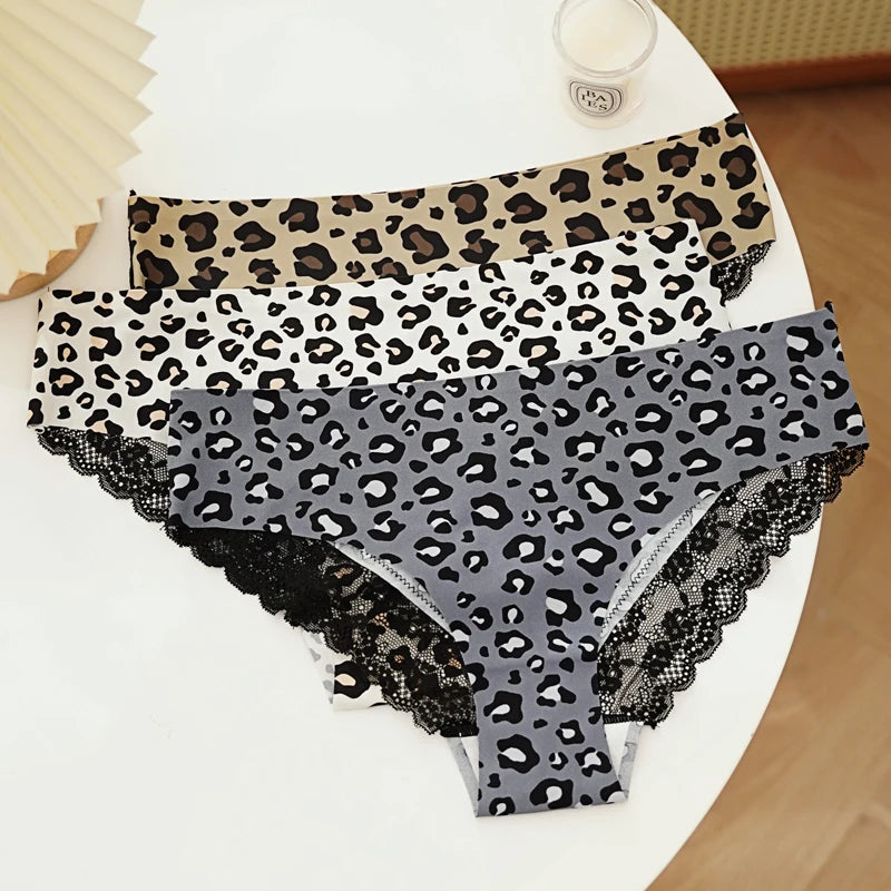 Dolce — Low-Waist Lace Panties #5273