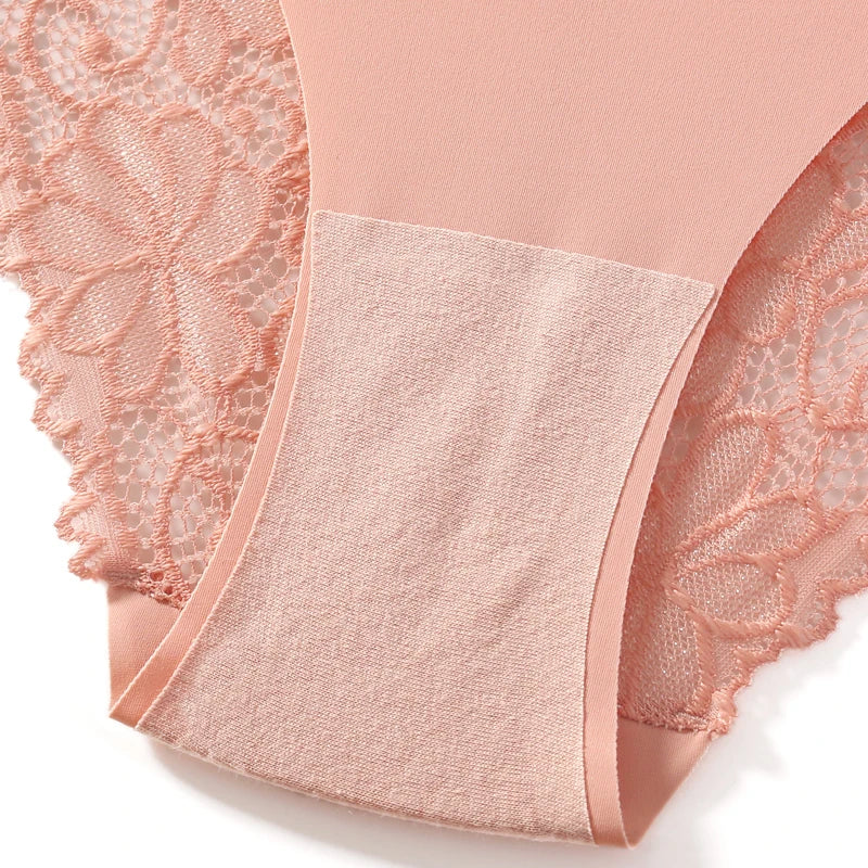 Dolce — Low-Waist Lace Panties #5280
